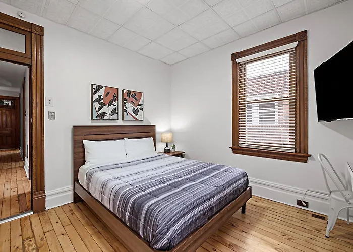 Oakland, Pittsburgh !E Cozy And Stylish Private Bedroom With Shared Bathroom